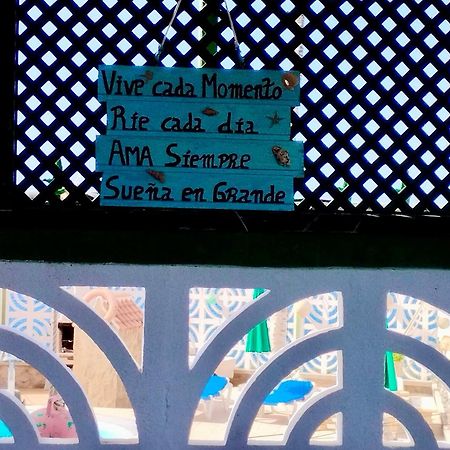 Apartamentos Buen Leon Playa de Tasarte エクステリア 写真