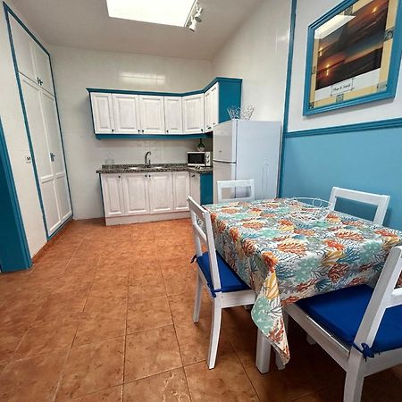 Apartamentos Buen Leon Playa de Tasarte エクステリア 写真