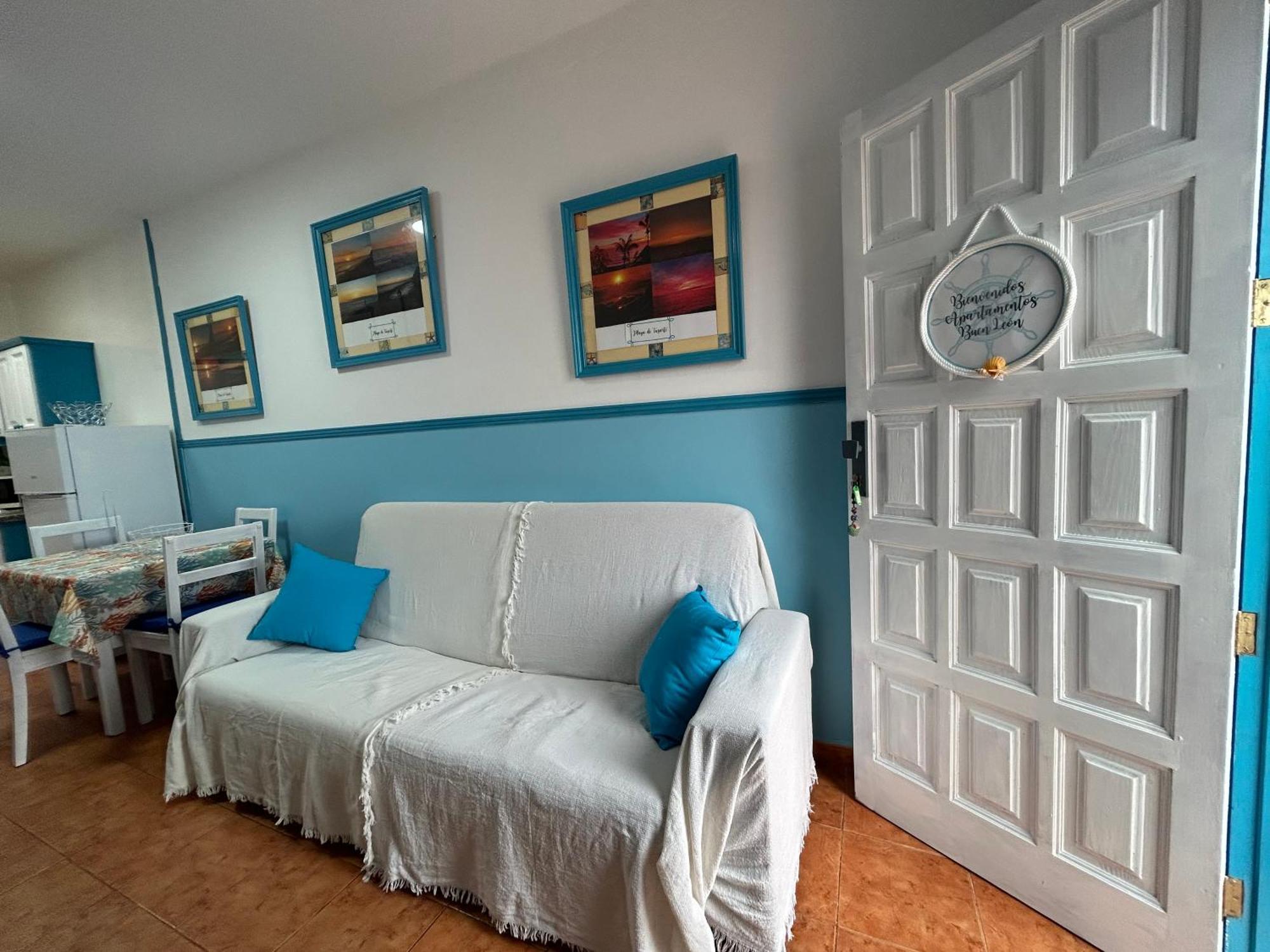Apartamentos Buen Leon Playa de Tasarte エクステリア 写真