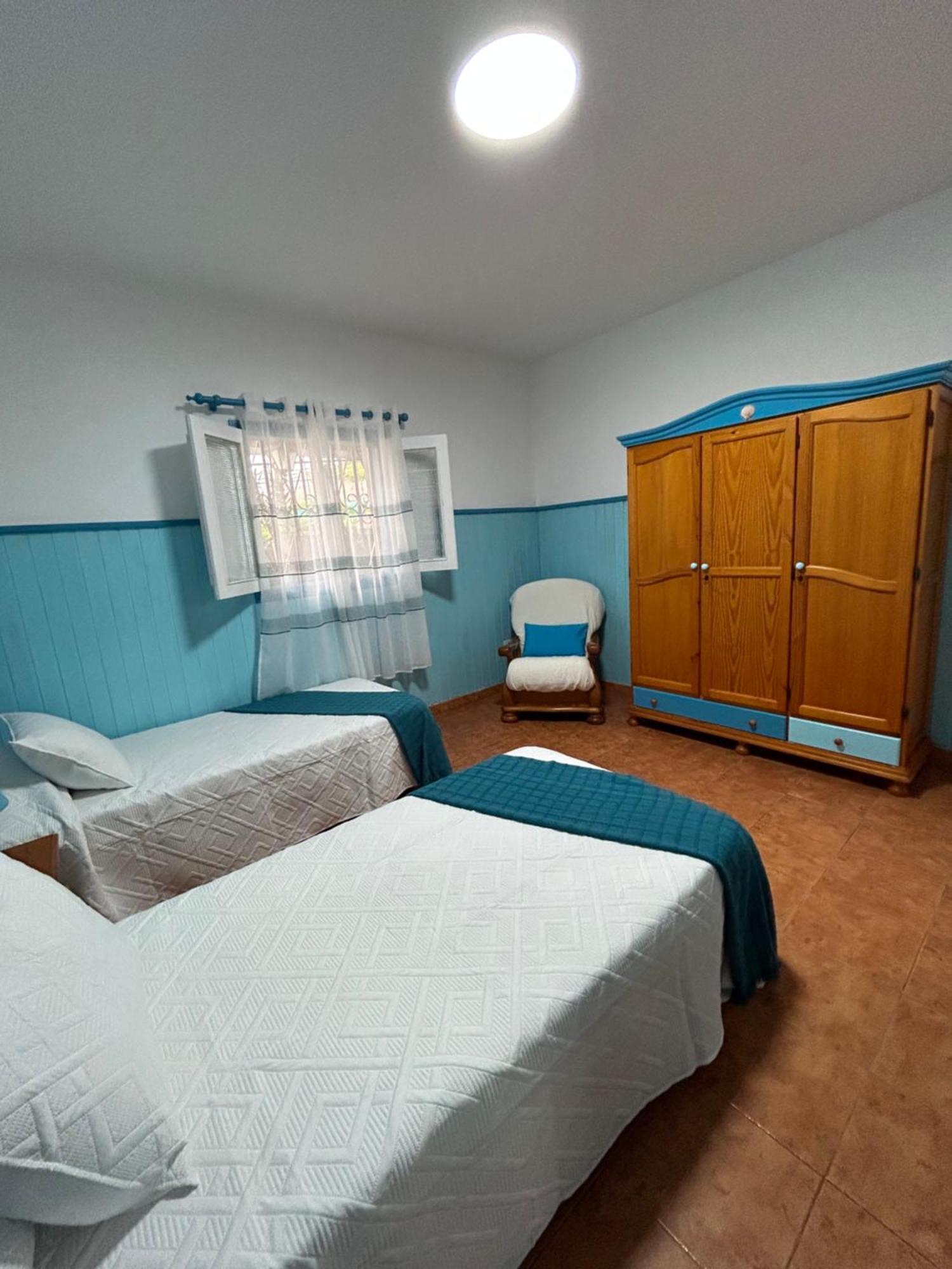 Apartamentos Buen Leon Playa de Tasarte エクステリア 写真
